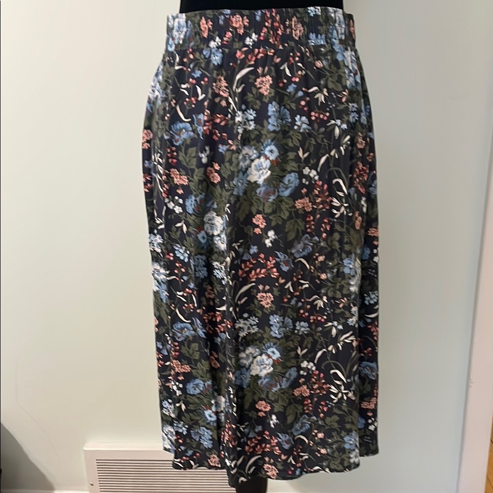 Loft Floral Midi Skirt - medium petite